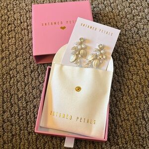 RYANN Earings | Untamed Petals | worn once